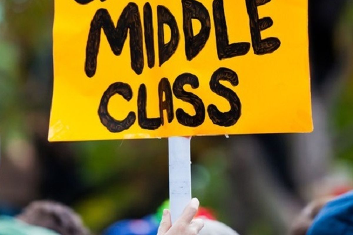 Jebakan Waktu: 4 Kebiasaan Pembuang Waktu Kelas Menengah