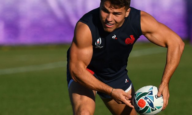 Antoine Dupont, Maestro Rugby Modern Asal Prancis