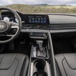 Hyundai Elantra, Punya Kabin Elegan Dan Teknologi Canggih