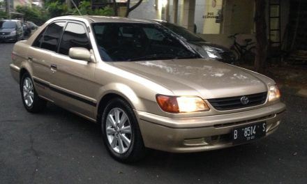 Toyota Soluna, Sedan Legendaris YTng Efisien Dan Juga Tangguh